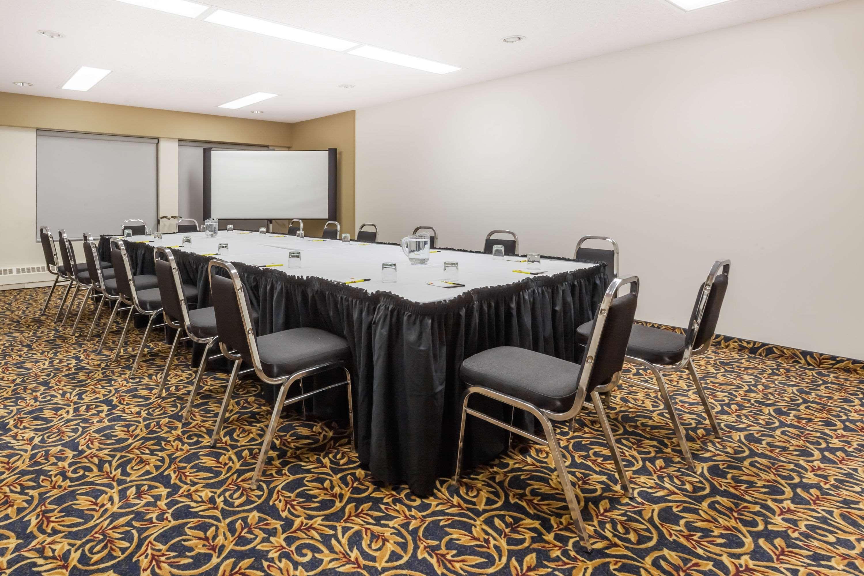 Super 8 By Wyndham Sherwood Park/Edmonton Area Extérieur photo