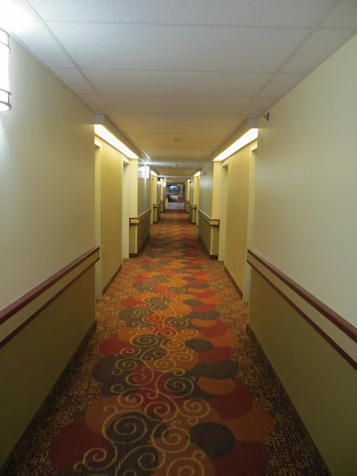 Super 8 By Wyndham Sherwood Park/Edmonton Area Extérieur photo
