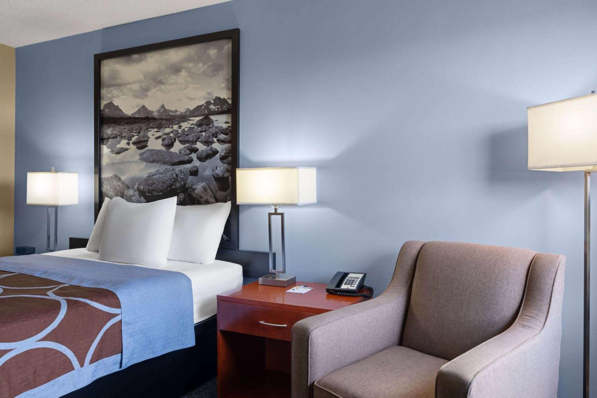 Super 8 By Wyndham Sherwood Park/Edmonton Area Extérieur photo