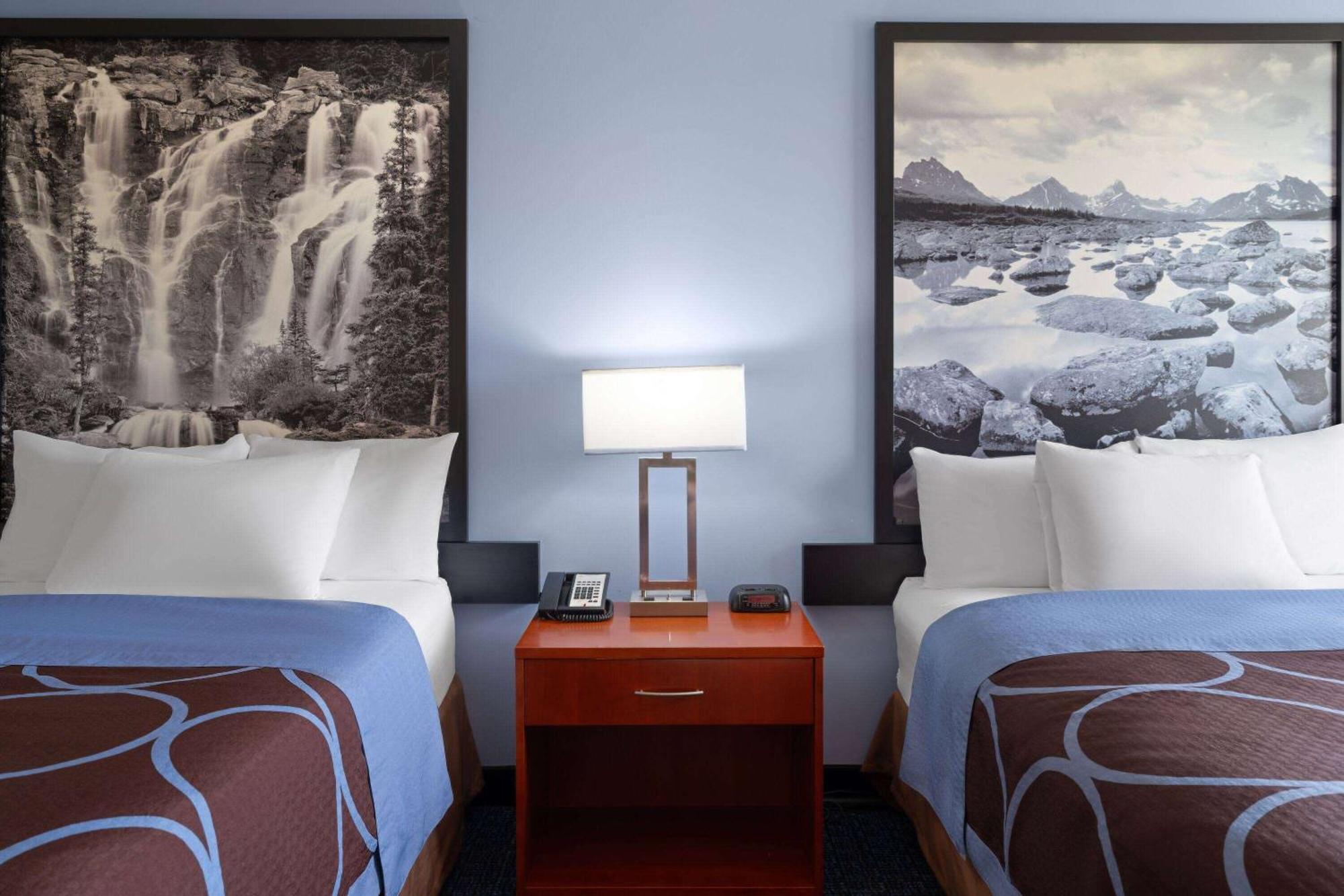 Super 8 By Wyndham Sherwood Park/Edmonton Area Extérieur photo