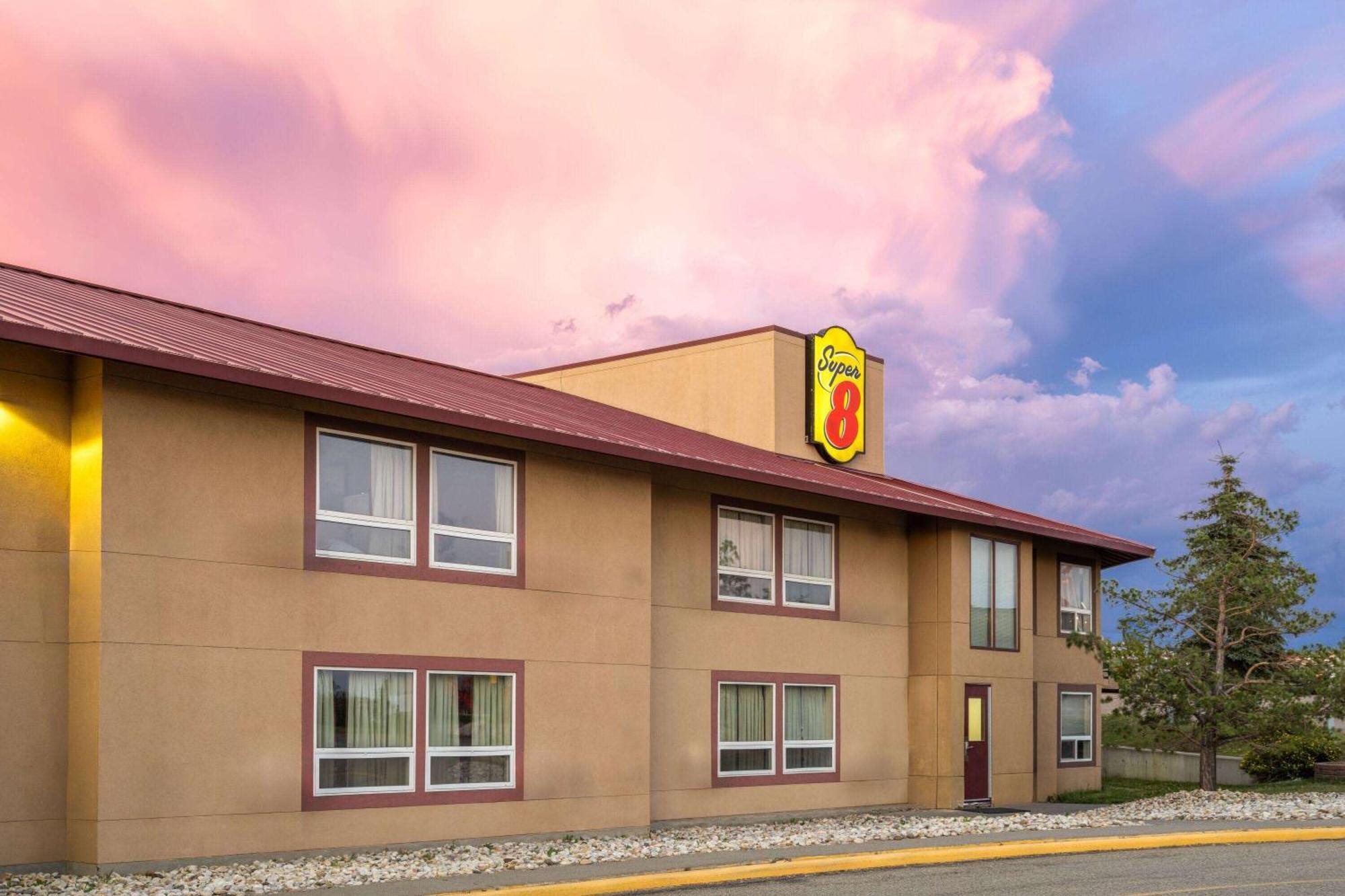 Super 8 By Wyndham Sherwood Park/Edmonton Area Extérieur photo
