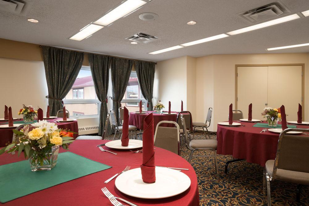 Super 8 By Wyndham Sherwood Park/Edmonton Area Extérieur photo